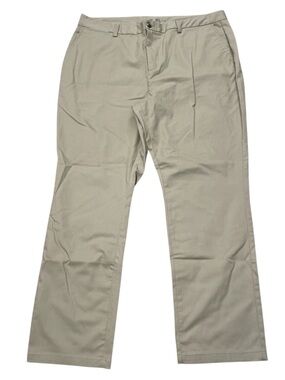 Old Navy Men's Athletic Ultimate Built in Flex Non iron Shore Enough Khaki pants